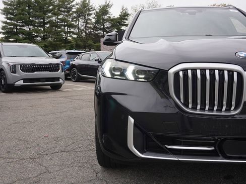 Used 2024 BMW X5 xDrive40i w/ Premium Package AWD/4WD image 15