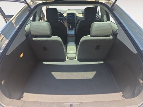 Used 2014 Chevrolet Volt Premium w/ Premium Trim Package FWD image 31