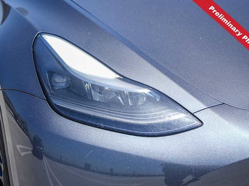 Used 2023 Tesla Model Y Long Range AWD/4WD image 4