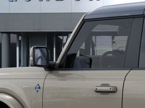 New 2025 Ford Bronco Outer Banks image 22