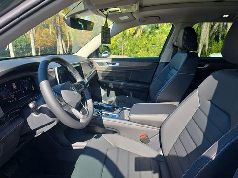 New 2026 Volkswagen Atlas SEL image 16