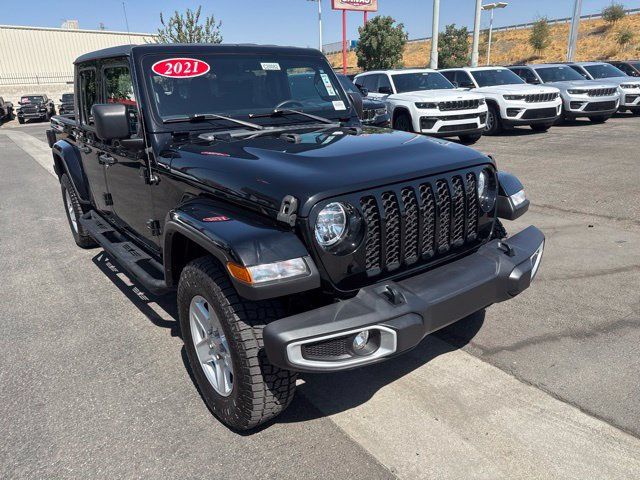 Certified 2021 Jeep Gladiator Sport AWD/4WD image 8