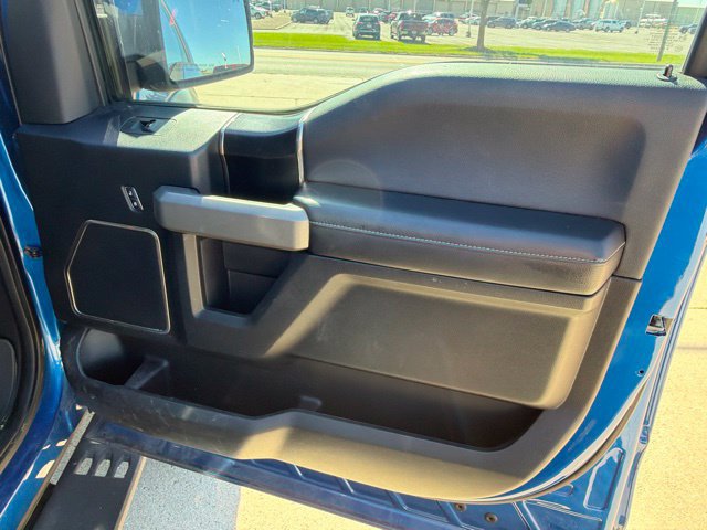Used 2017 Ford F150 Raptor w/ Equipment Group 802A Luxury AWD/4WD image 11