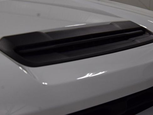 Used 2023 Chevrolet Silverado 2500 Custom w/ Custom Value Package image 14