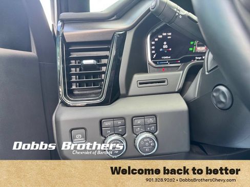 Used 2025 GMC Sierra 1500 AT4 AWD/4WD image 16
