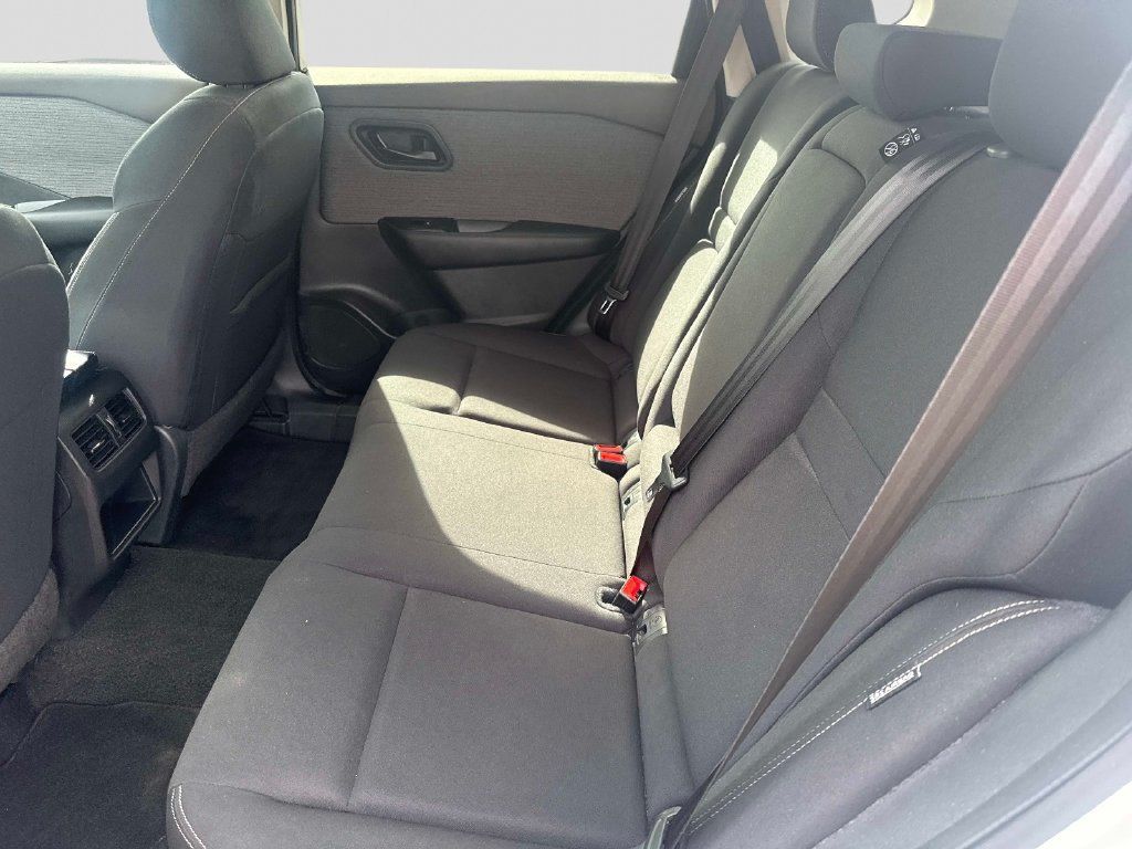 Certified 2023 Nissan Rogue S AWD/4WD image 14