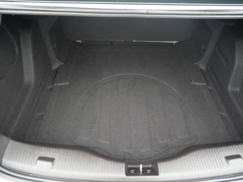 Used 2018 Chevrolet Cruze LS w/ LS Fleet Convenience Package image 22