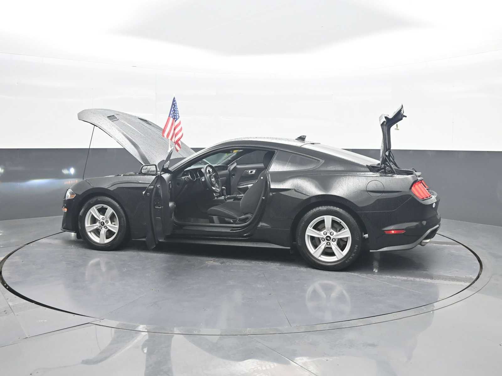 Used 2020 Ford Mustang Coupe RWD image 42