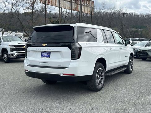 New 2026 Chevrolet Suburban LT w/ Comfort Package image 3