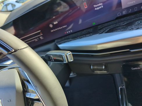 New 2026 Cadillac Escalade IQ Luxury 1 AWD/4WD image 23