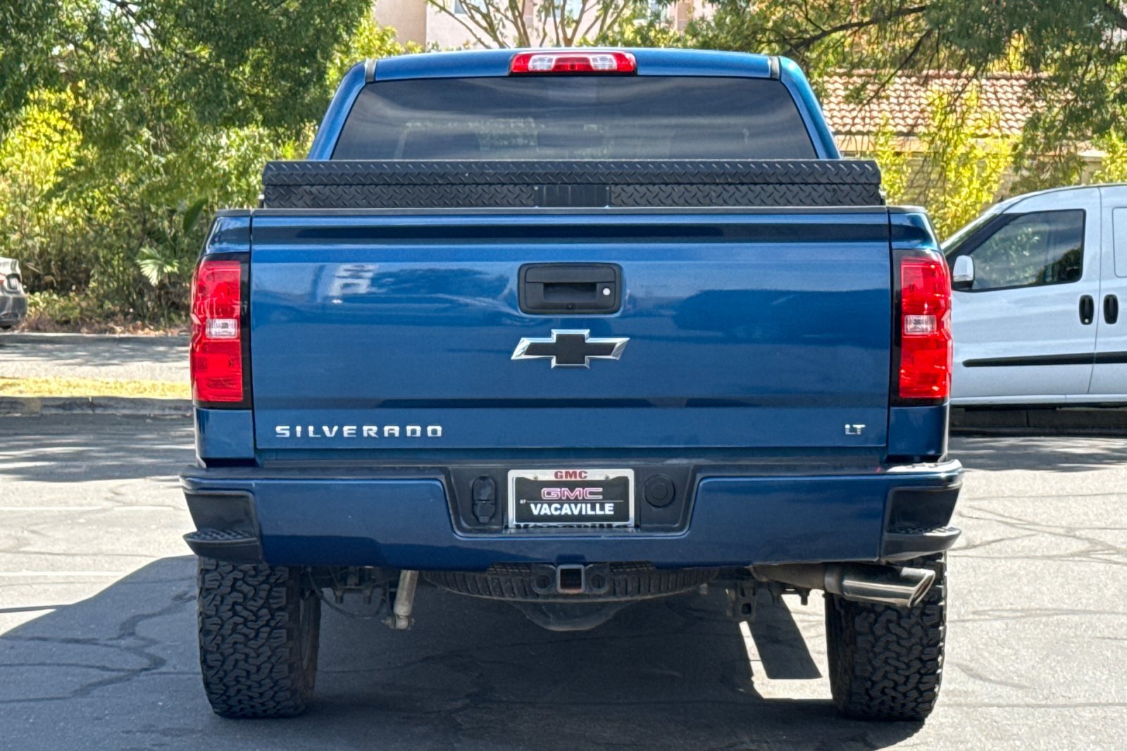 Used 2018 Chevrolet Silverado 1500 LT w/ All Star Edition AWD/4WD image 6