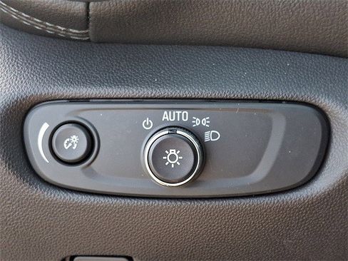 Certified 2022 Chevrolet Blazer LT image 24