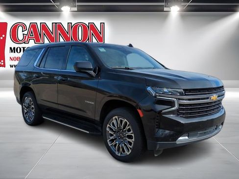 Used 2023 Chevrolet Tahoe LT RWD image 3