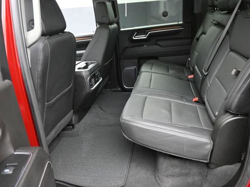 Certified 2024 GMC Sierra 2500 Denali w/ Denali Reserve Package image 11