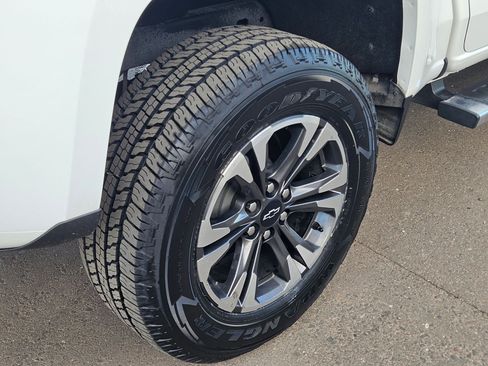 Used 2021 Chevrolet Colorado Z71 image 12