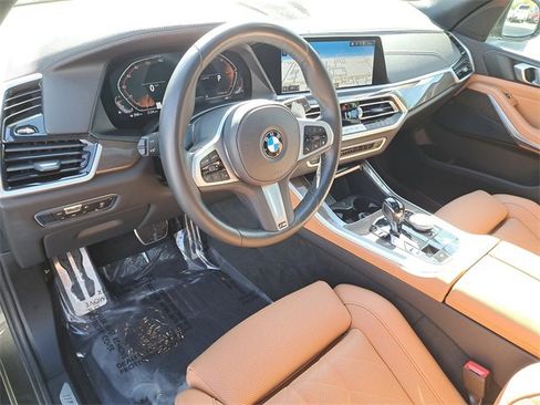 Used 2023 BMW X5 xDrive40i w/ M Sport Package image 16