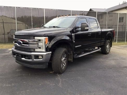 Used 2019 Ford F250 Lariat w/ Lariat Ultimate Package image 7