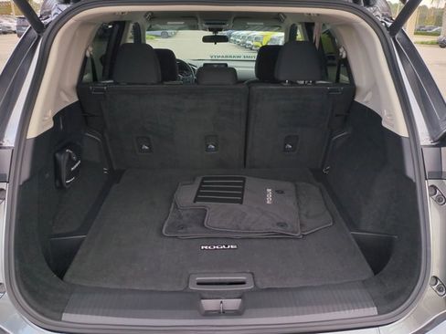 Certified 2026 Nissan Rogue SV image 13