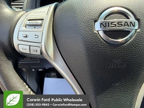 Used 2018 Nissan Altima 2.5 SV FWD image 16