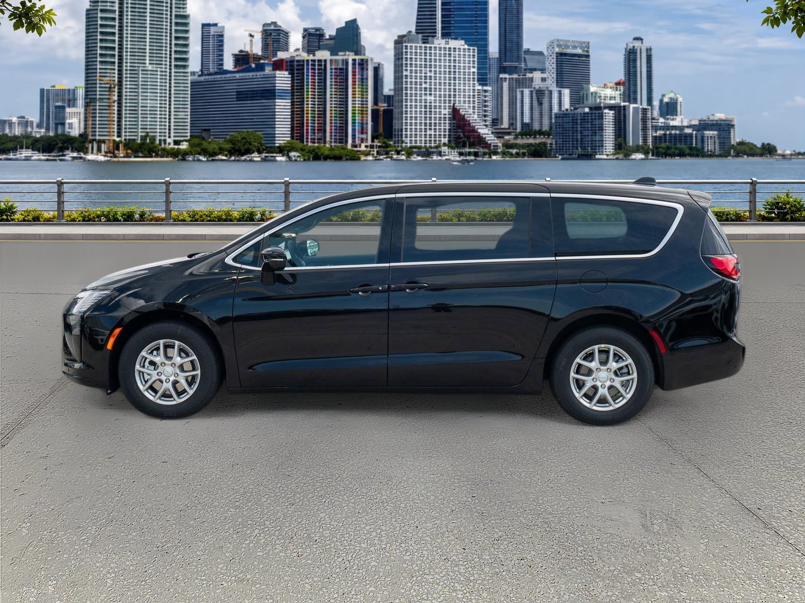 New 2027 Chrysler Pacifica Select FWD image 8