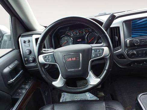 Used 2018 GMC Sierra 1500 SLT w/ SLT Premium Package AWD/4WD image 12