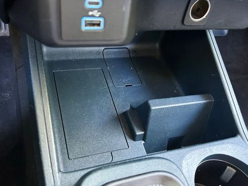 Used 2022 Ford Maverick XL image 48