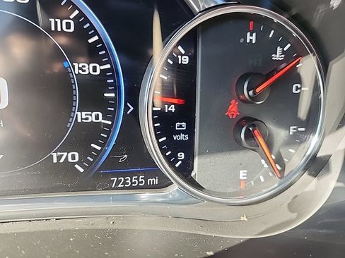 Used 2023 Chevrolet Traverse Premier w/ Redline Edition AWD/4WD image 16