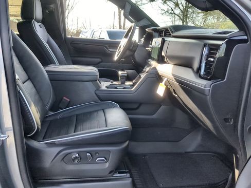 New 2026 GMC Sierra 1500 AT4X image 29