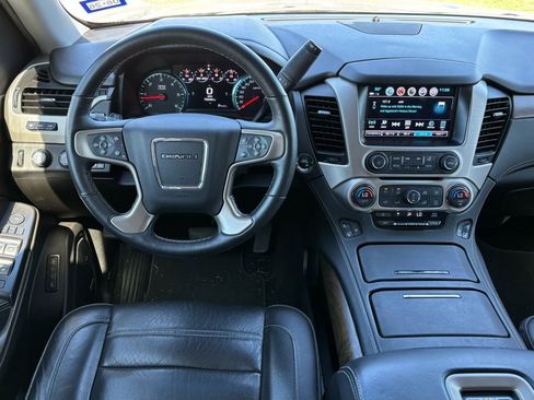 Used 2018 GMC Yukon Denali w/ Denali Ultimate Package image 7