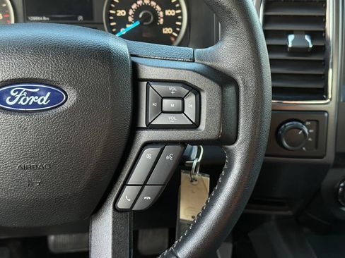 Used 2018 Ford F150 XLT w/ Equipment Group 302A Luxury AWD/4WD image 27