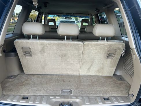 Used 2004 Honda Pilot EX image 16