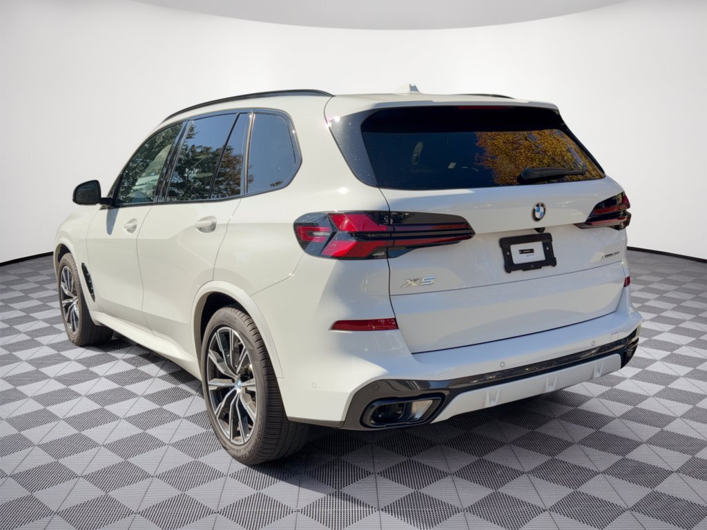 Used 2026 BMW X5 xDrive40i AWD/4WD image 3