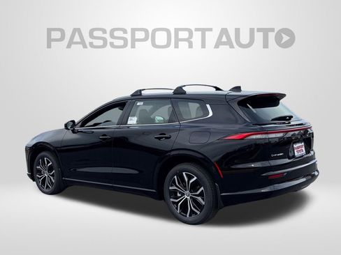 New 2026 Toyota Crown Signia XLE image 3