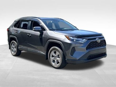 Used 2025 Toyota RAV4 XLE w/ Convenience Package AWD/4WD image 7