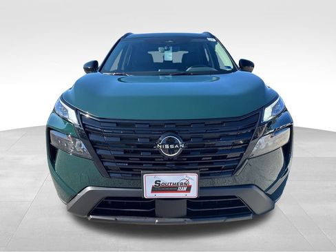 New 2026 Nissan Rogue SV image 9