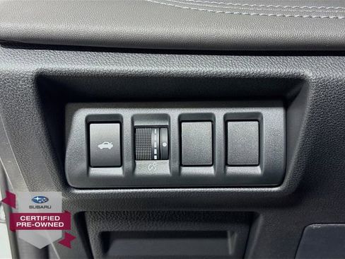 Certified 2025 Subaru Legacy Limited image 10