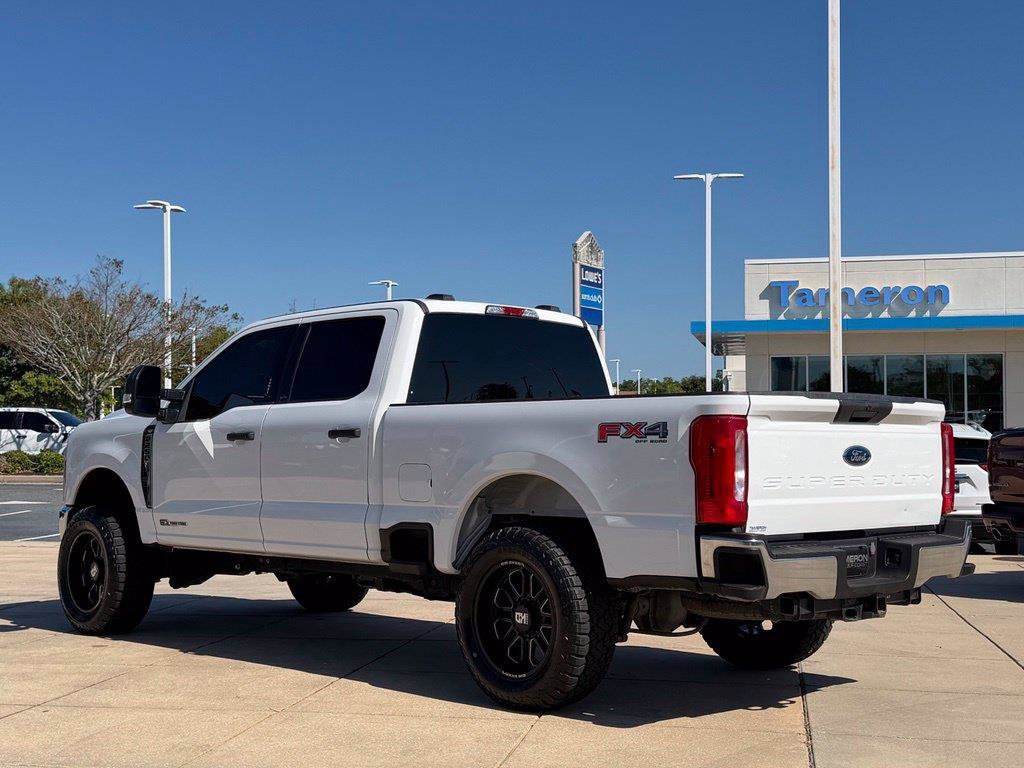 Used 2024 Ford F250 XLT w/ FX4 Off-Road Package AWD/4WD image 7