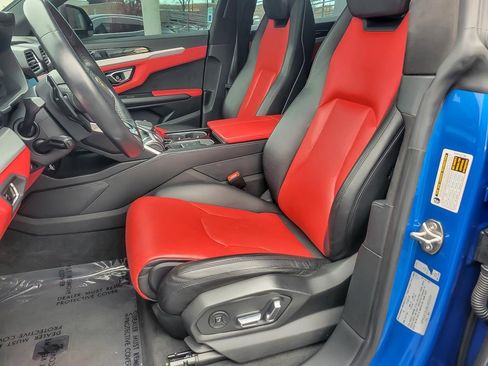 Used 2019 Lamborghini Urus image 8