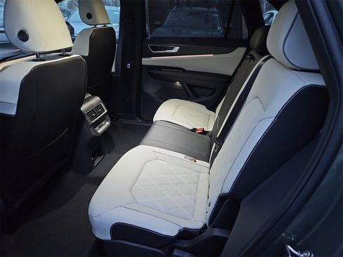 New 2026 Volkswagen Atlas Cross Sport SEL Premium R-Line image 26