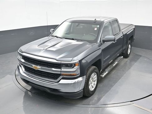 Used 2018 Chevrolet Silverado 1500 LT image 16