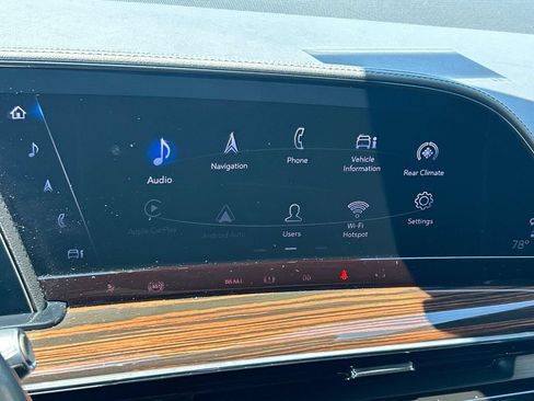 Certified 2023 Cadillac Escalade ESV Premium Luxury AWD/4WD image 41