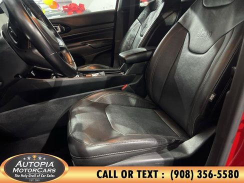 Used 2022 Jeep Compass Limited w/ (RED) Package image 11