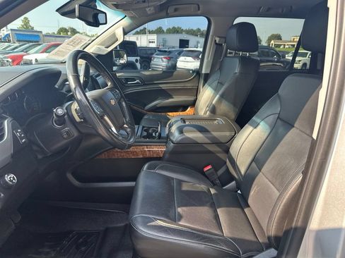 Used 2019 Chevrolet Tahoe Premier RWD image 19