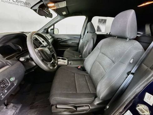 Used 2020 Honda Passport Sport image 19
