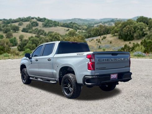 Used 2026 Chevrolet Silverado 1500 Custom Trail Boss w/ Dark Appearance Package AWD/4WD image 7
