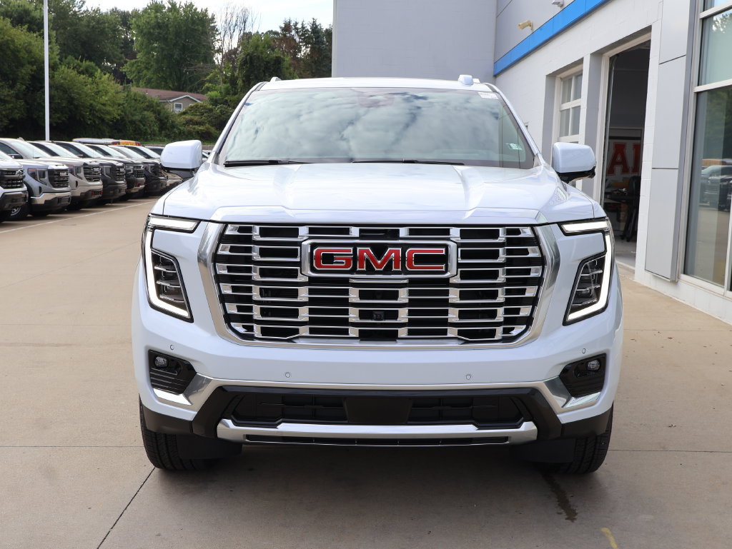 New 2026 GMC Yukon Denali w/ Advanced Technology Package AWD/4WD image 5