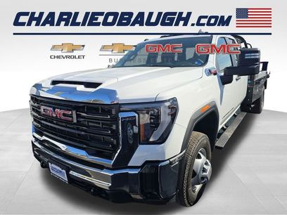 New 2026 GMC Sierra 3500 Pro w/ Convenience Package