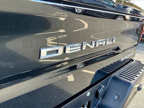 Used 2025 GMC Sierra 1500 Denali w/ Technology Package image 32