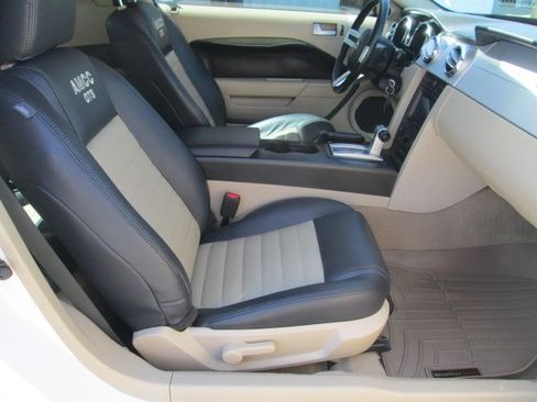 Used 2007 Ford Mustang GT Premium RWD image 13
