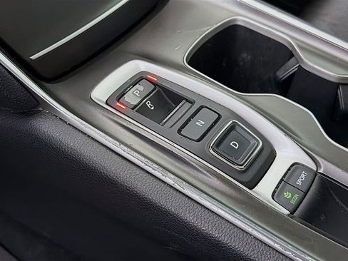 Used 2020 Honda Accord Sport image 17
